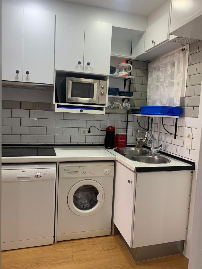 Sweet Home Benalmadena, Estudio Con Vistas Al Mar Y Excelente Conexion Wifi, Para No Fumadores, Con Piscinas, Sea Views, With Swimming Pools, Completely Renovated, Ideal For Older People, Bright With Morning Sun, No Smoking ภายนอก รูปภาพ