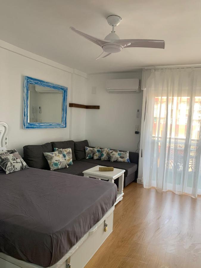 Sweet Home Benalmadena, Estudio Con Vistas Al Mar Y Excelente Conexion Wifi, Para No Fumadores, Con Piscinas, Sea Views, With Swimming Pools, Completely Renovated, Ideal For Older People, Bright With Morning Sun, No Smoking ภายนอก รูปภาพ