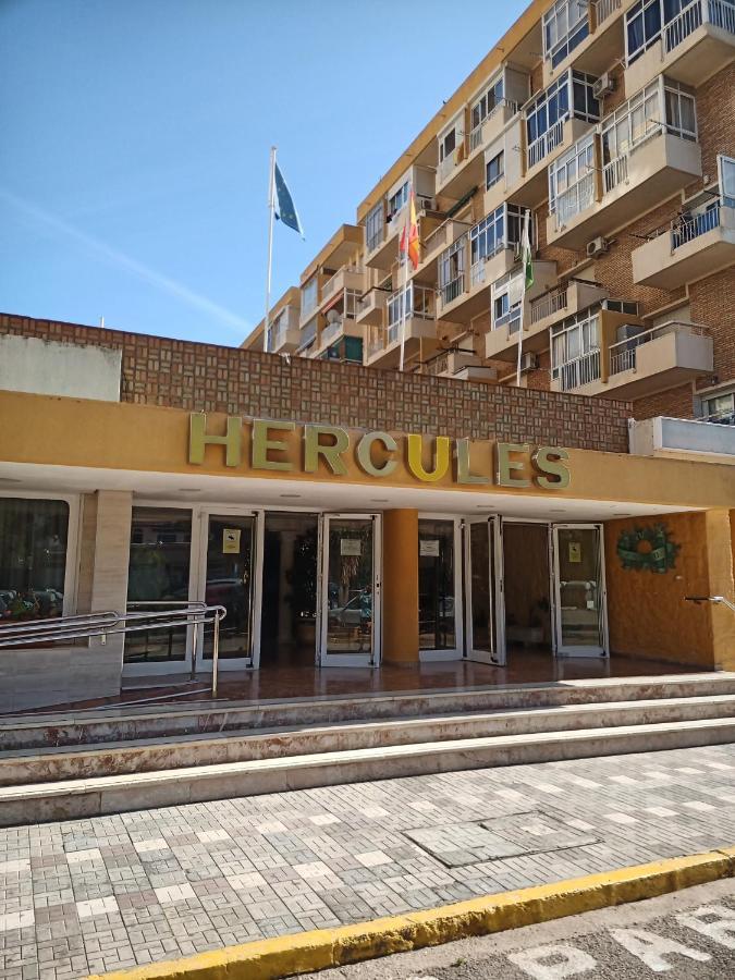 Sweet Home Benalmadena, Estudio Con Vistas Al Mar Y Excelente Conexion Wifi, Para No Fumadores, Con Piscinas, Sea Views, With Swimming Pools, Completely Renovated, Ideal For Older People, Bright With Morning Sun, No Smoking ภายนอก รูปภาพ
